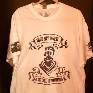 A satchel of Richards tee